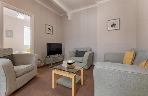 Gorseinon Apartment | Alexandra Lodge