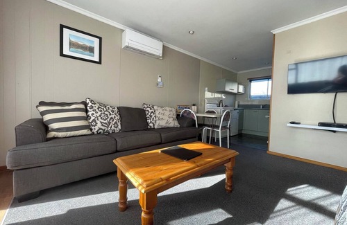 Alexandra Hotel | Alexandra Motor Lodge