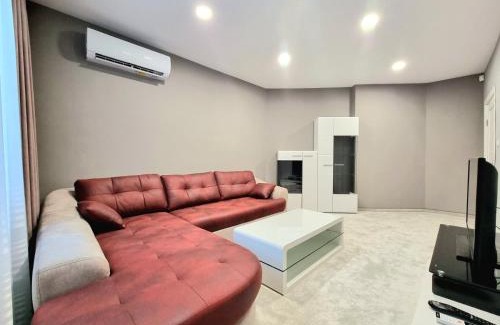 Burgas Center Apartment | Alexandrovska - Super Centar Luxury Apartment