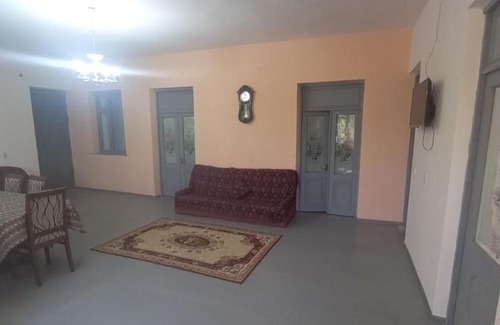 Ararat House | Alfa Guest house