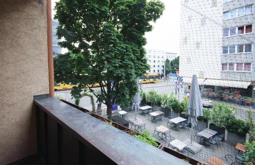 Neue Vorstadt Apartment | ALFA Stuttgart City 4ZW Beste City Lage Berliner Platz max 8 Personen Netflix Küche WM l 4BR 7 Beds 8 people l Fully equipped Kitchen & Bathroom