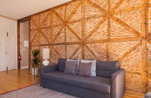 Se Apartment | Alfama Baixa Spacious And Bright Apartment Blends the Historic and the Contemporary 2 Bedrs & 2 Bathrs AC 18th Century Building
