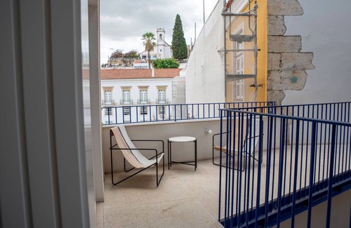 Santa Maria Maior Apartment | Alfama Modern Flats | 3-A by LovelyStay