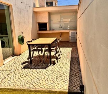 Alfarim House | Alfarim House - close to Meco beach and Sesimbra