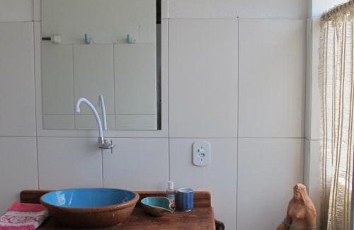 Arembepe Bed & Breakfast | Alfazema Cultural Bed and Breakfast