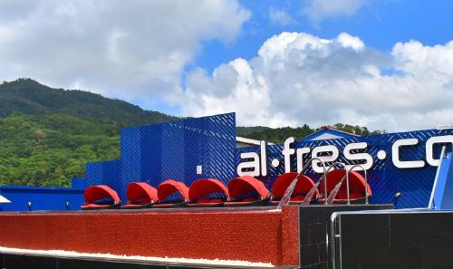Patong Hotel | Alfresco Phuket Hotel