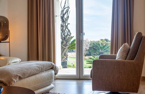 Benagil Villa | Algarve Villa with Iconic Benagil Views and Private Pool