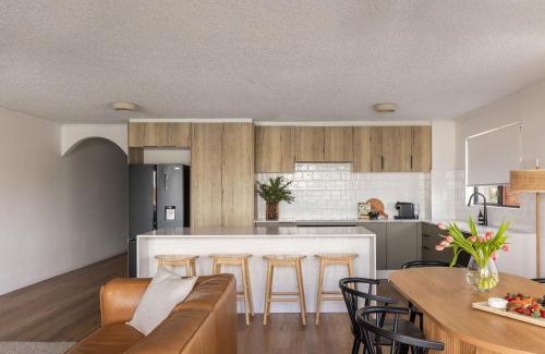 Tweed Heads Apartment | Ali's Waterfront Escape - Relaxing Getaway, Near Kirra Beach