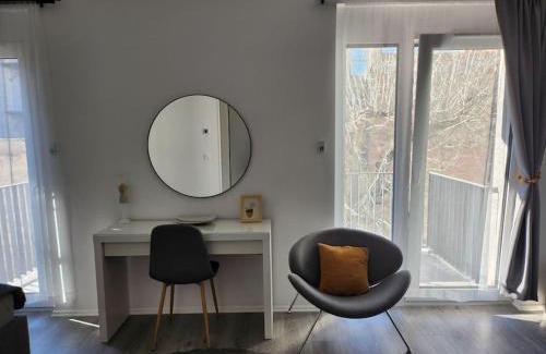 Csarnok negyed Apartment | Alice Central Apartment