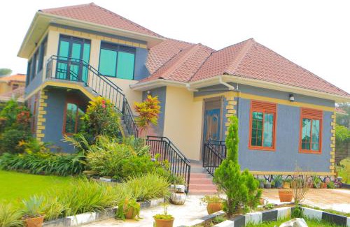 Entebbe Other | Alice Gardens & Campsite