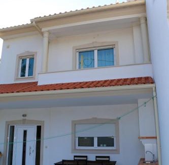 Nazare Villa | Alice's House