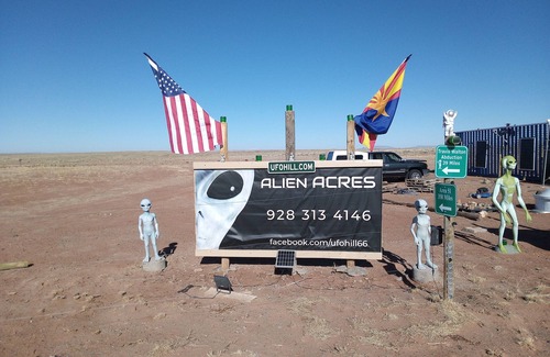 Holbrook RV Rental | Alien Acres UFO campground, car, truck, RV, tent off-grid camping