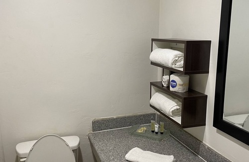Pecos Hotel | Alien Residence Inn