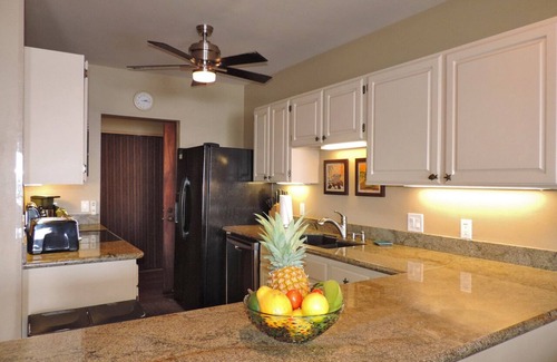Poipu Condo | Alihi Lani 4: Full A/C - top floor Ocean Views! Upgraded throughout