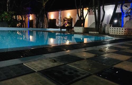 Inamaluwa Hotel | AliKele Hotel & Resort