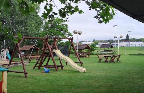 Balatonlelle Apartment | Alinka Apartmanház