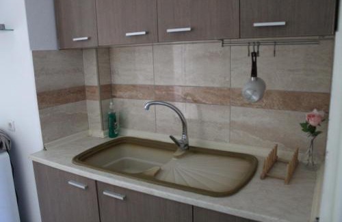Nea Playia Apartment | Alios Geron Blue