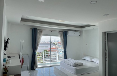 Don Muang Hotel | Alisara Apartments