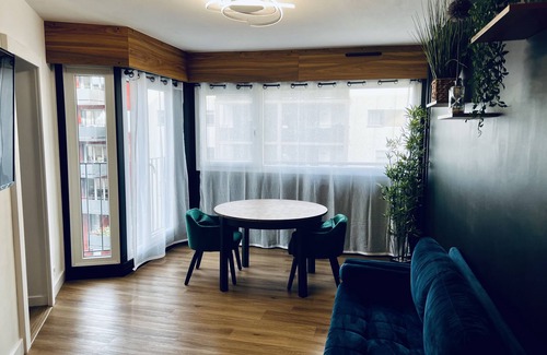 Thonon-les-Bains Apartment | Alison's Suite au Central et Élégant