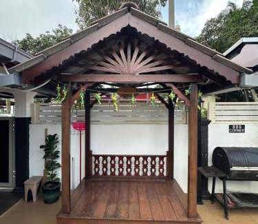 Bukit Baru House | AliyaRoseMuslim Homestay