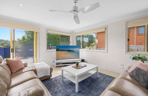 Port Macquarie House | Alkira - family house with pool