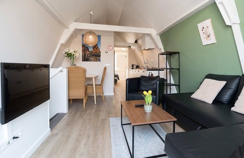 Alkmaar Apartment | Alkmaar City Centre Apartment C