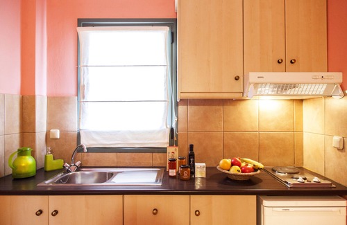 Agia Efimia Apartment | Alkmene, the Impressive Lilac suite, for 2X2 people