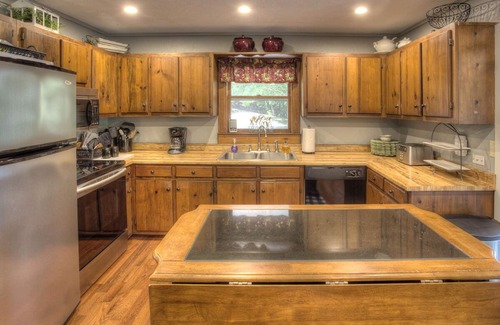 Clarkesville House | All About The Views | 5 Bed, 3 Bath