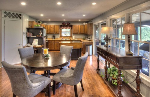 Clarkesville House | All About The Views | 5 Bed, 3 Bath
