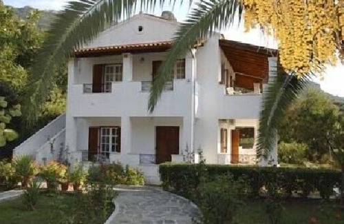 Agios Gordios Apartment | All available dates have now been reduced for 2022!