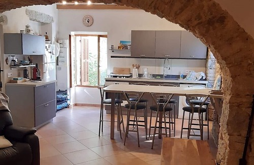 Isolaccio-di-Fiumorbo Apartment | All comfort-Riverside natural swimming pools - waterfalls 5 mins - Sea 15 mins