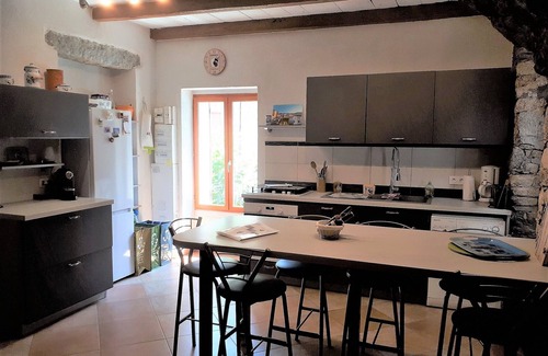 Isolaccio-di-Fiumorbo Apartment | All comfort-Riverside natural swimming pools - waterfalls 5 mins - Sea 15 mins