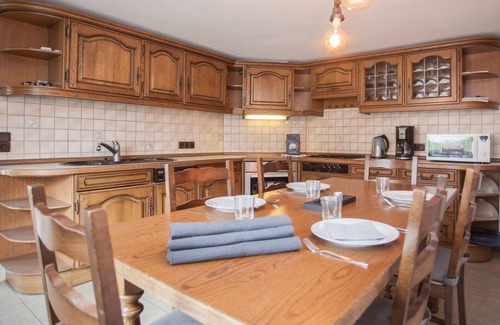 Neuastenberg Apartment | All comfort, fast am slopes on a quiet location close to the ski area Postwiese