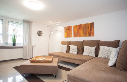 Neuastenberg Apartment | All comfort, fast am slopes on a quiet location close to the ski area Postwiese