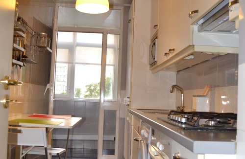 Lumiar Apartment | All in One City Flat