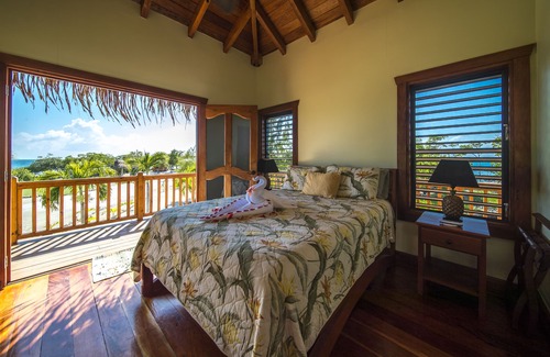 King's Park House | All INCLUSIVE BELIZE PRIVATE ISLAND RENTAL WITH OVER WATER BUNGALOW AND CHEF