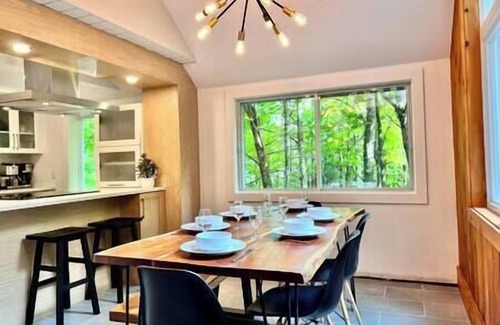 Orford Ski Chalet | All-inclusive chalet with SPA near Mont Orford