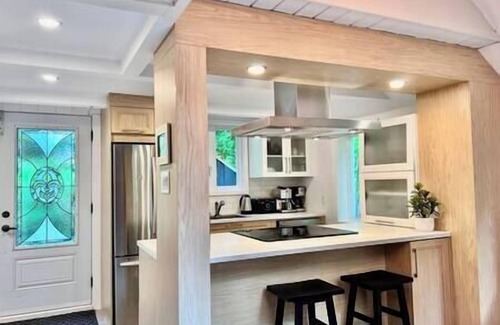 Orford Ski Chalet | All-inclusive chalet with SPA near Mont Orford