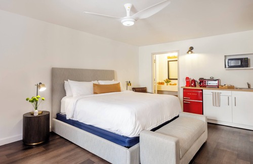 Peachtree City Hotel | All-Movie Hotel