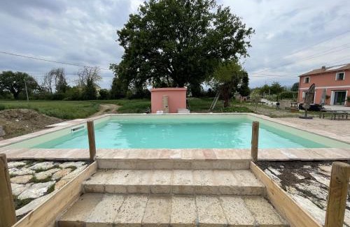 Fano Villa | All'ombra della quercia