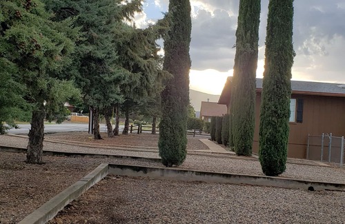 Cottonwood House | All season vacation home!