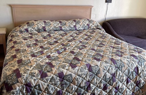 Bunkie Hotel | All Star Inn