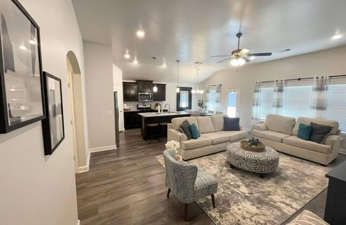 Stillwater House | All the Comforts of Home