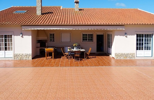 Torres Vedras House | All Welcome by Interhome