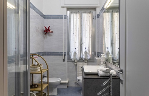 Quinto al Mare Apartment | Alla Goccia by Wonderful Italy