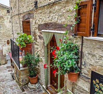 Roccascalegna House | Alla Porta del Forno