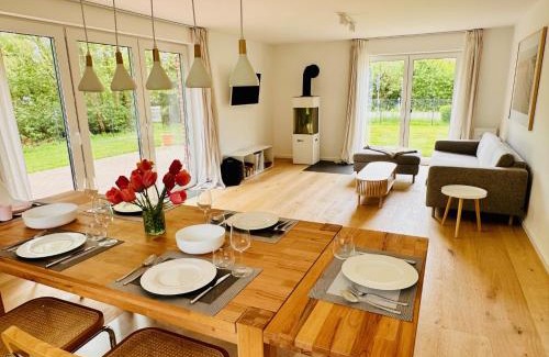 Hauert Apartment | "Alle Zusammen"