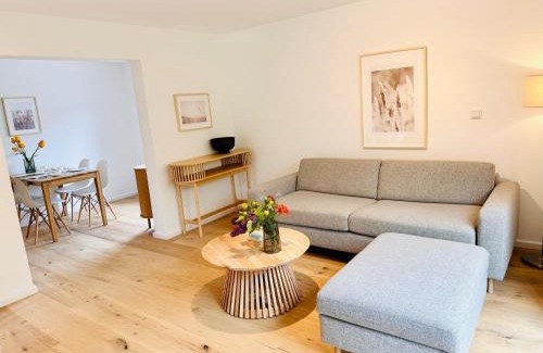 Hauert Apartment | "Alle Zusammen"