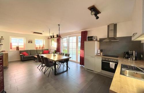 Warin House | AlleenHuus
