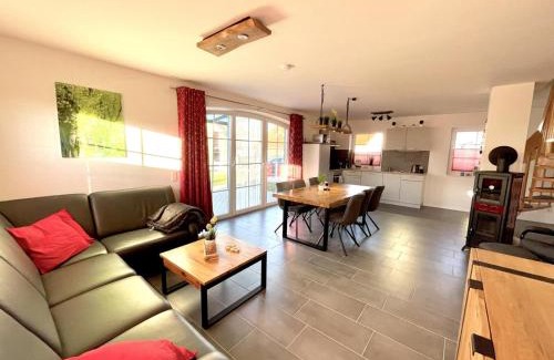 Warin House | AlleenHuus